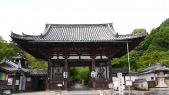 石山寺仁王門