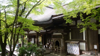 石山寺本堂