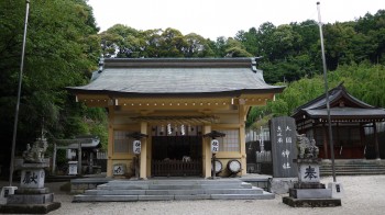 大県神社摂社