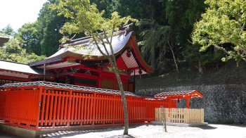 金桜神社本殿